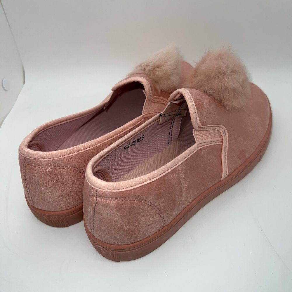 Ositos CAL-02K Blush Pink Slip On Pom Pom Sneakers Loafers Shoes Size 8 New - Picture 7 of 8
